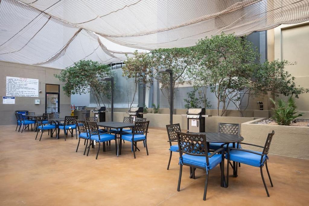 Penthouse With Epic Strip Views - 2bd & 2ba - No Fees! Las Vegas
