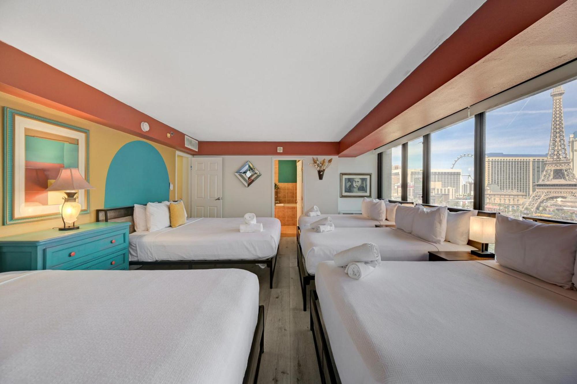 Apartment Penthouse With Epic Strip Views - 2bd & 2ba - No Fees! Las Vegas