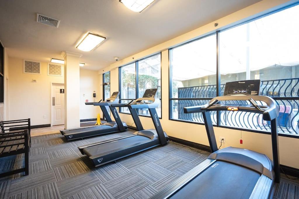 Penthouse With Epic Strip Views - 2bd & 2ba - No Fees! Las Vegas