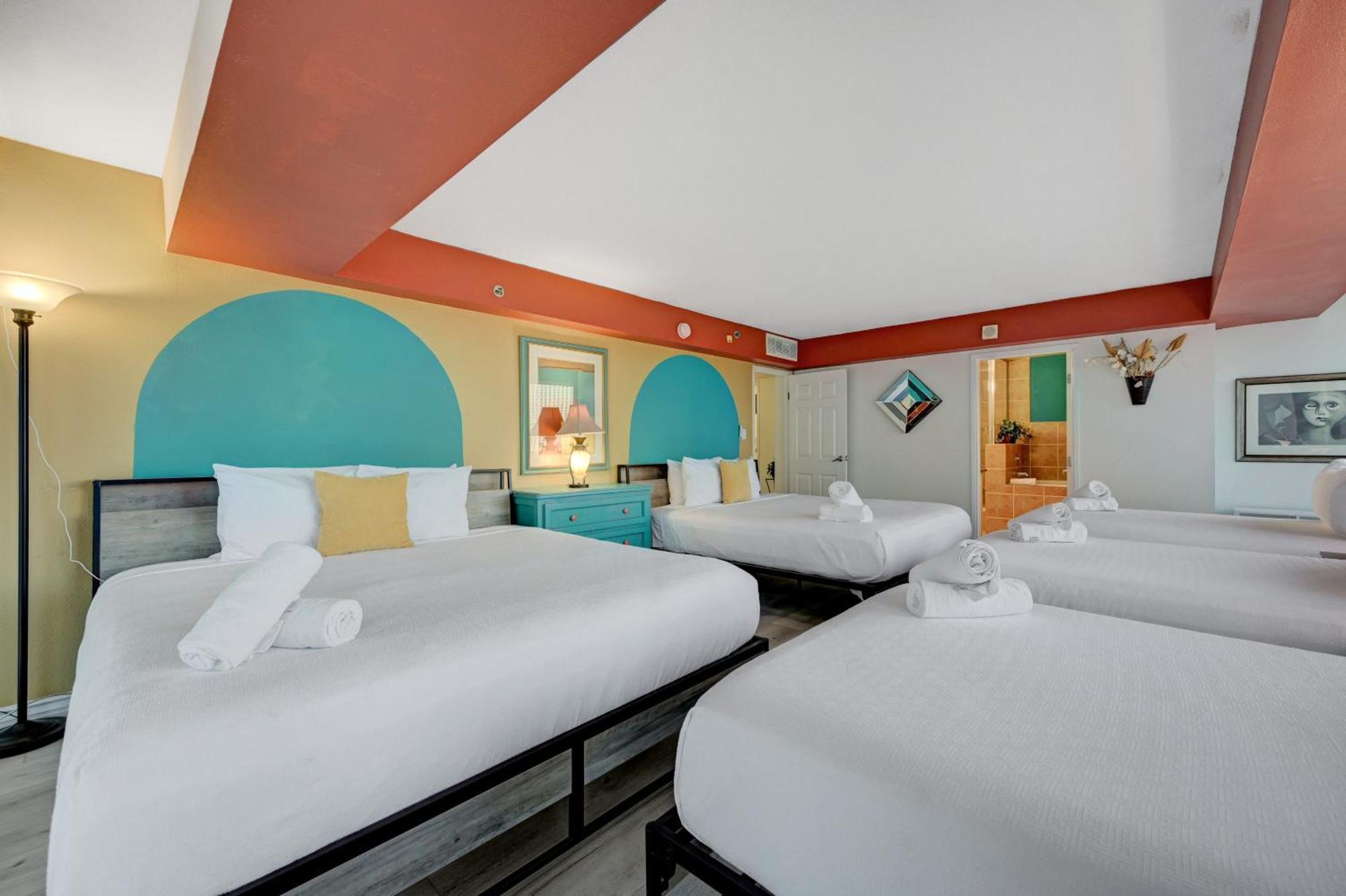 Penthouse With Epic Strip Views - 2bd & 2ba - No Fees! Apartamento